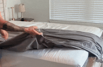 Three-step grounding sheet setup: fit, snap, plug into earth pin